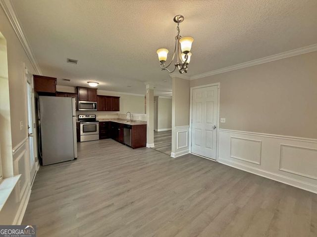 217 Guyett Avenue, Hinesville, GA 31313