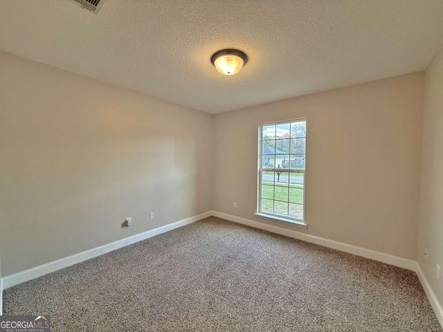 217 Guyett Avenue, Hinesville, GA 31313