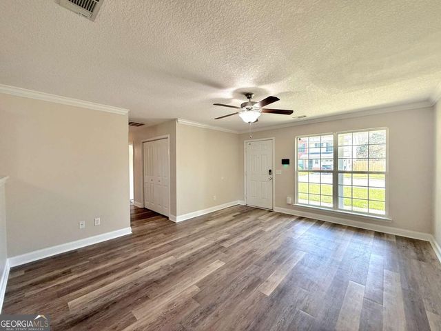 217 Guyett Avenue, Hinesville, GA 31313