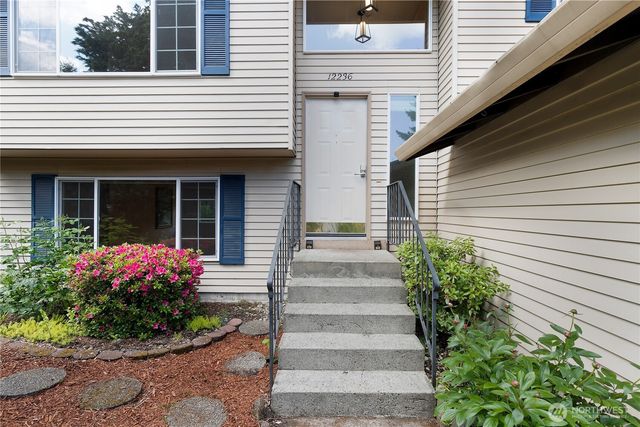 12236 SE 219th Place, Kent, WA 98031
