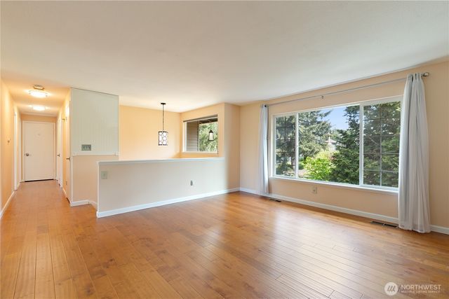 12236 SE 219th Place, Kent, WA 98031