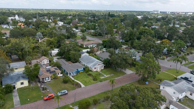 4327 4TH AVENUE S, St Petersburg, FL 33711