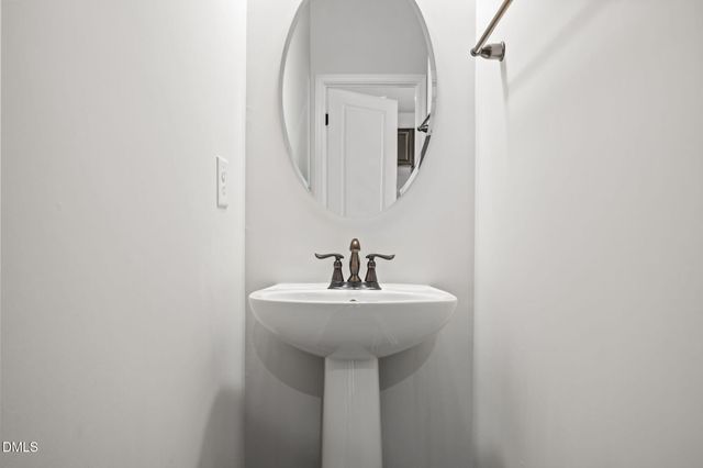 325 Amber Acorn Avenue, Raleigh, NC 27603