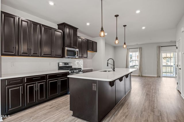 325 Amber Acorn Avenue, Raleigh, NC 27603