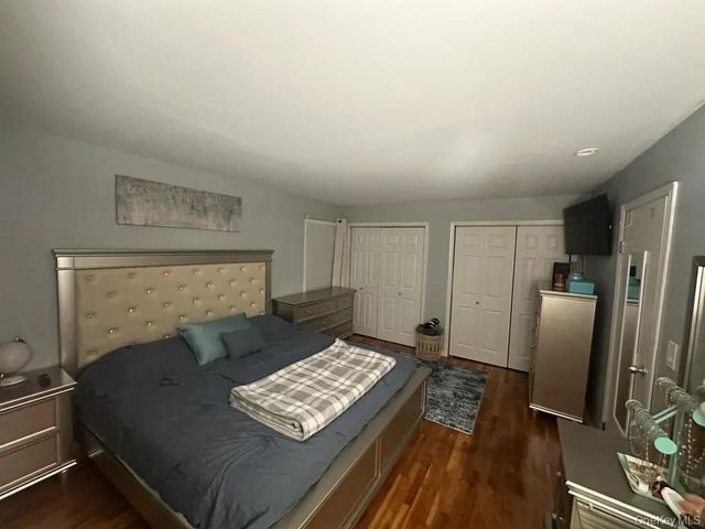 224 Farber Drive Farber 224, West Babylon, NY 11704