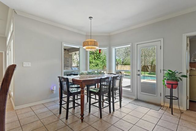 16687 Meadow Crest, Lindale, TX 75771