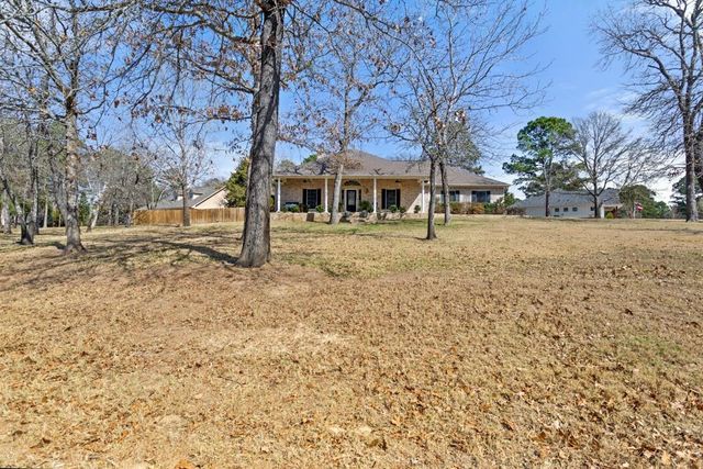 16687 Meadow Crest, Lindale, TX 75771