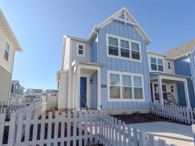 6654 W SKIP ROCK RD, South Jordan, UT 84009