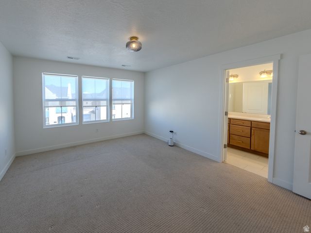 6654 W SKIP ROCK RD, South Jordan, UT 84009