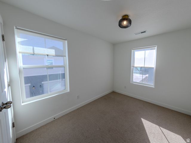 6654 W SKIP ROCK RD, South Jordan, UT 84009