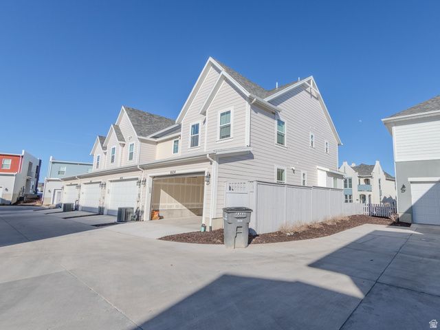 6654 W SKIP ROCK RD, South Jordan, UT 84009