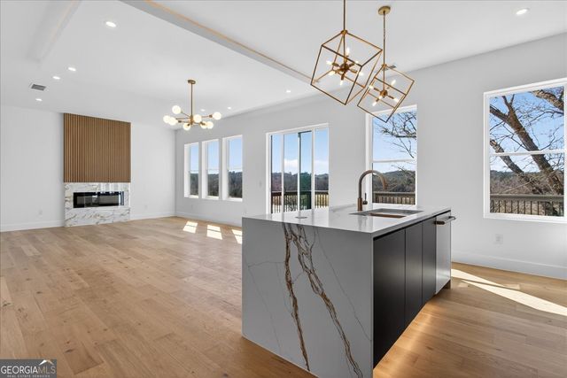 164 Railroad Street, Canton, GA 30114