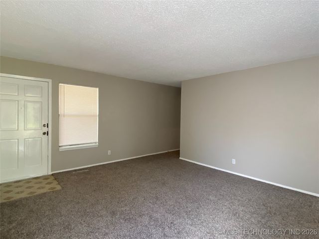 11129 S Date Street, Jenks, OK 74037