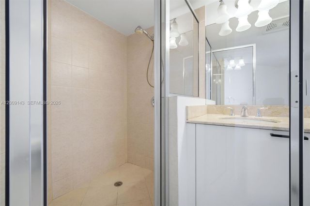 16699 Collins Ave 3802, Sunny Isles Beach, FL 33160