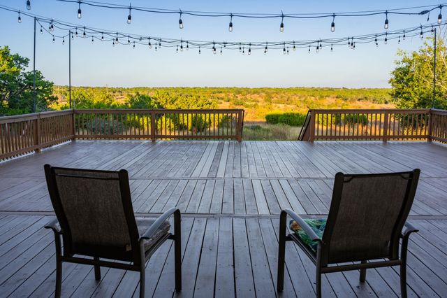 716 Reeh Weinheimer RD, Fredericksburg, TX 78624