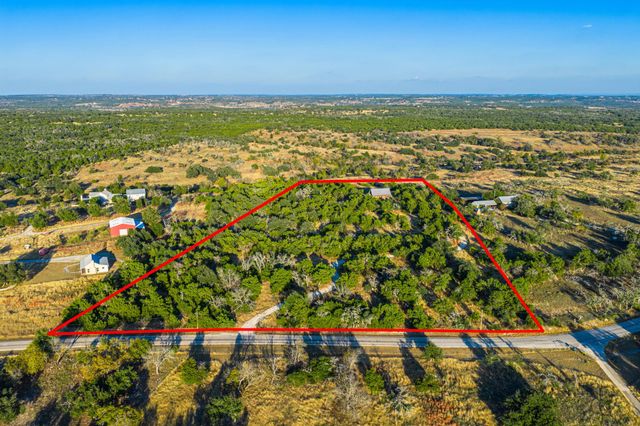 716 Reeh Weinheimer RD, Fredericksburg, TX 78624