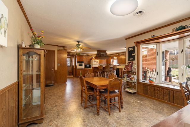 550 W Hubble Drive, Marshfield, MO 65706