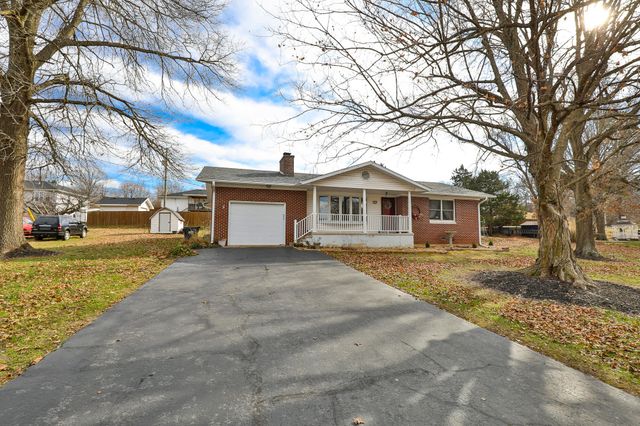 550 W Hubble Drive, Marshfield, MO 65706