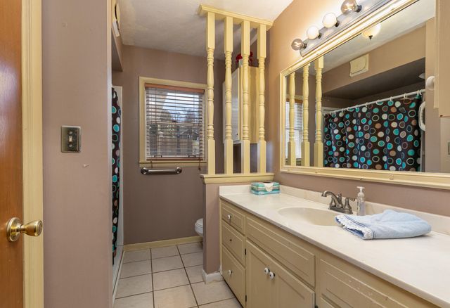 550 W Hubble Drive, Marshfield, MO 65706