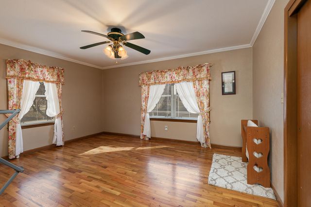 550 W Hubble Drive, Marshfield, MO 65706