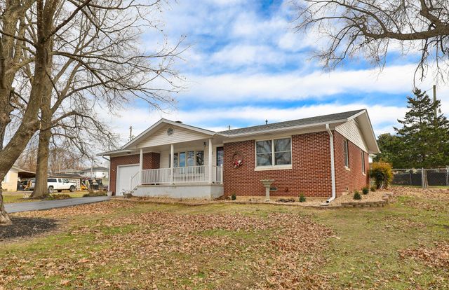 550 W Hubble Drive, Marshfield, MO 65706