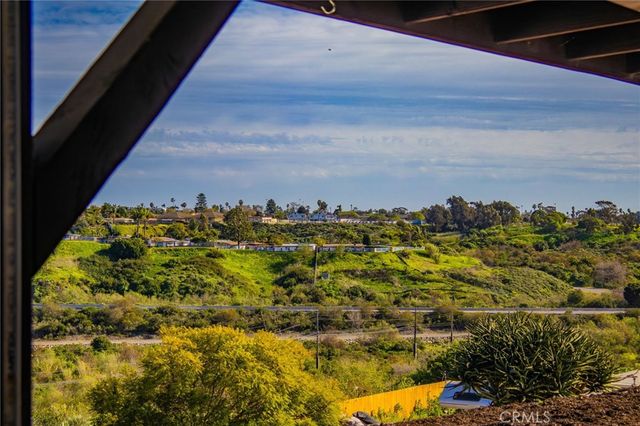 819 Capistrano Drive, Oceanside, CA 92058