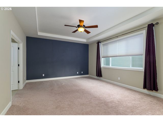 15432 Nw DOMINION Dr, Portland, OR 97229