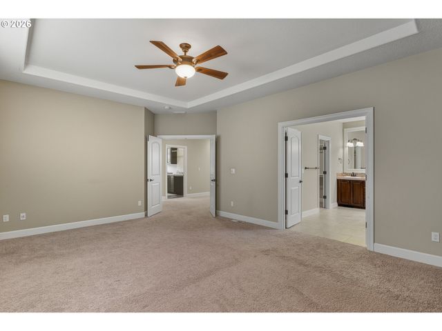 15432 Nw DOMINION Dr, Portland, OR 97229