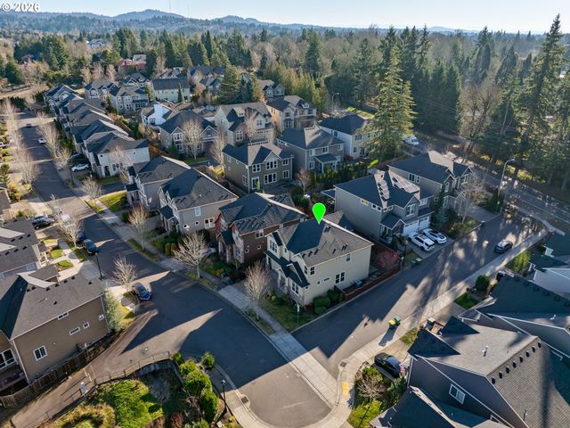 15432 Nw DOMINION Dr, Portland, OR 97229