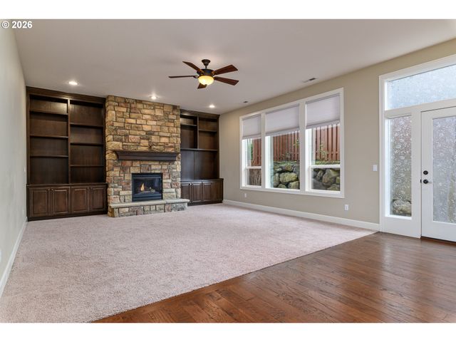 15432 Nw DOMINION Dr, Portland, OR 97229