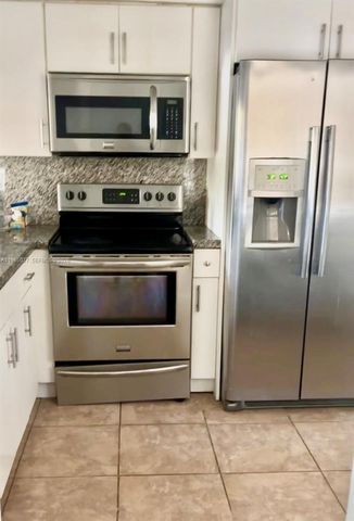 9081 SW 138th Pl 9081, Miami, FL 33186