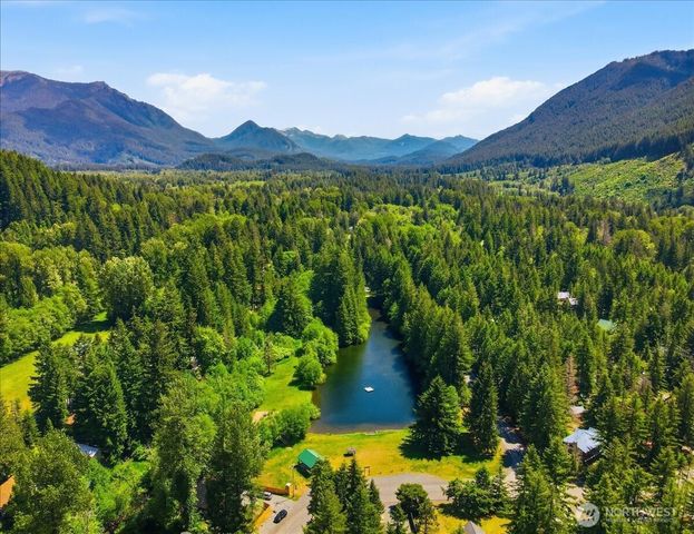 116 Mountain View Drive N, Ashford, WA 98304