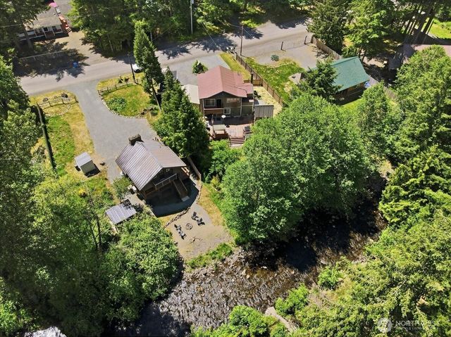 116 Mountain View Drive N, Ashford, WA 98304