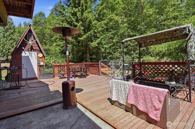 116 Mountain View Drive N, Ashford, WA 98304