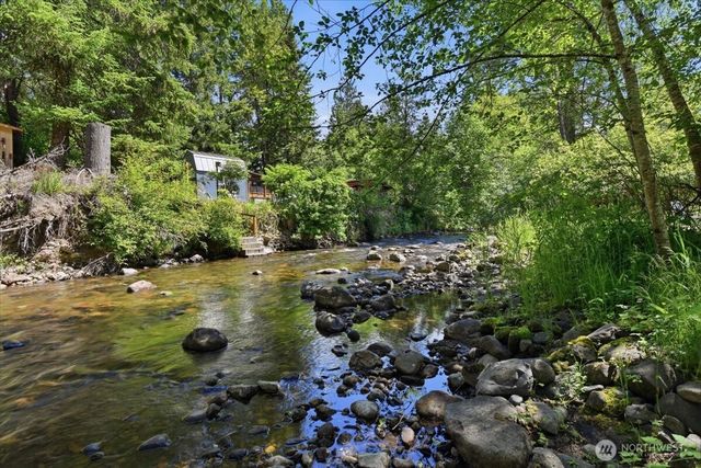 116 Mountain View Drive N, Ashford, WA 98304