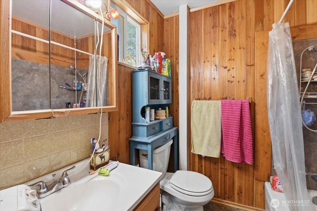 116 Mountain View Drive N, Ashford, WA 98304