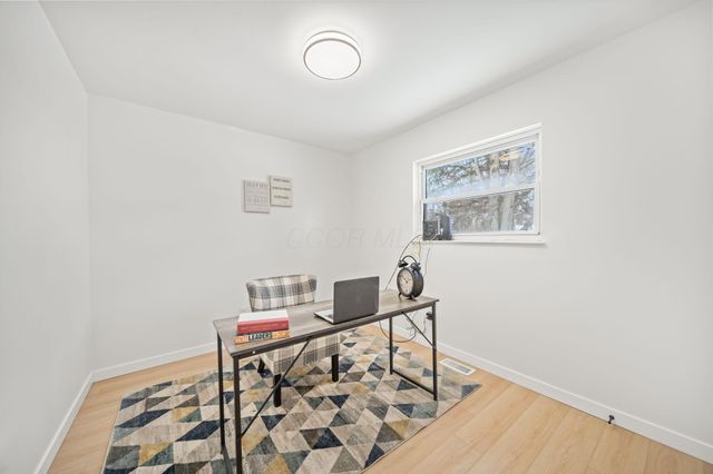 2942 Arrowhead Court, Columbus, OH 43232