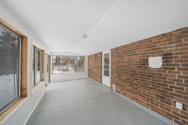 2942 Arrowhead Court, Columbus, OH 43232