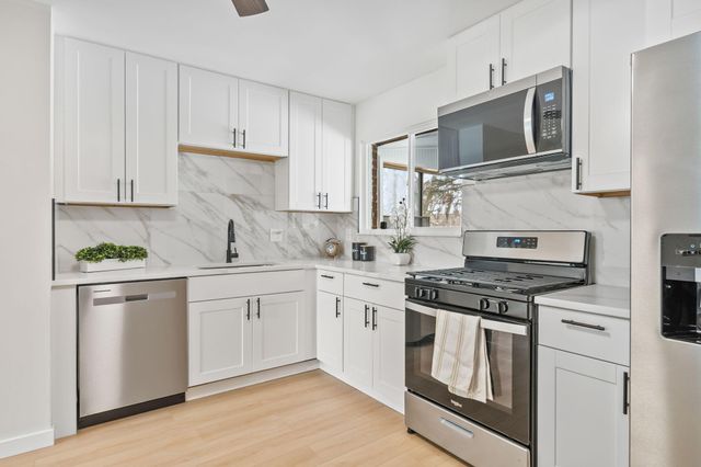 2942 Arrowhead Court, Columbus, OH 43232