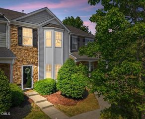 44 Arbor Hill Place, Mcleansville, NC 27301