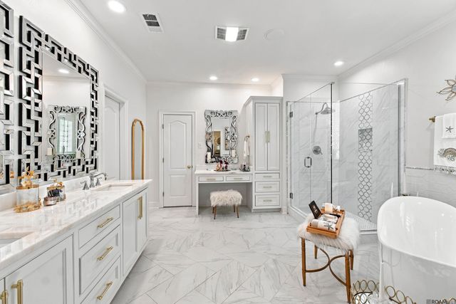 5952 Glen Cove Dr, Saint George, LA 70809