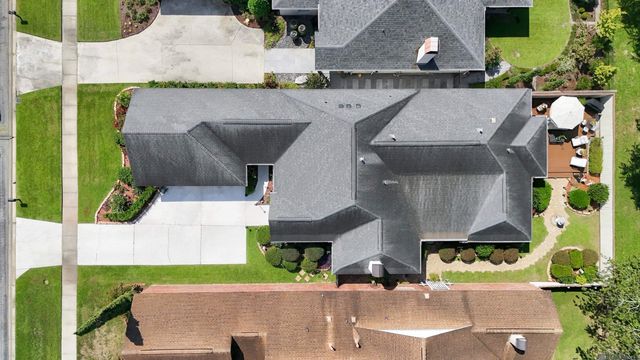 5952 Glen Cove Dr, Saint George, LA 70809
