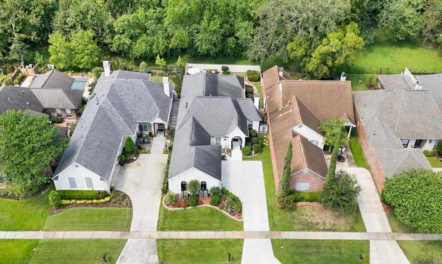 5952 Glen Cove Dr, Saint George, LA 70809