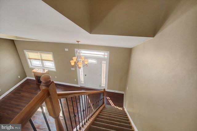 702 SOUTHWOOD DRIVE, Shippensburg, PA 17257