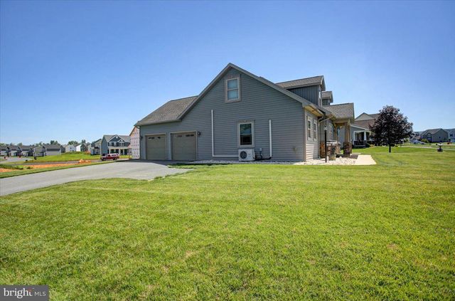 702 SOUTHWOOD DRIVE, Shippensburg, PA 17257