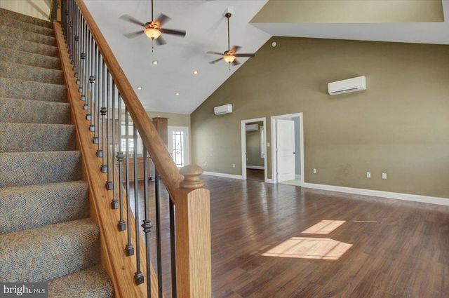 702 SOUTHWOOD DRIVE, Shippensburg, PA 17257