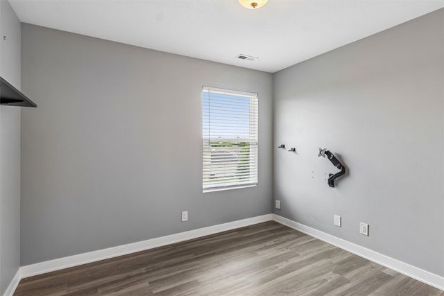 4704 NE Hayes Drive, Ankeny, IA 50021