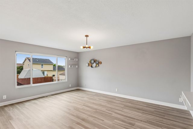 4704 NE Hayes Drive, Ankeny, IA 50021