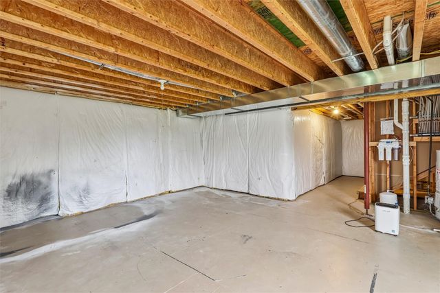 4704 NE Hayes Drive, Ankeny, IA 50021