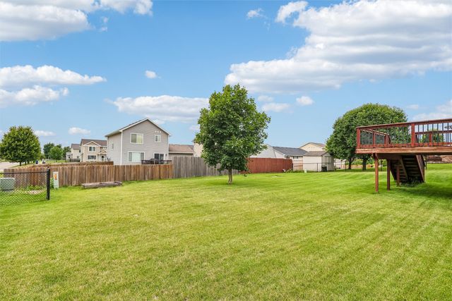 4704 NE Hayes Drive, Ankeny, IA 50021
